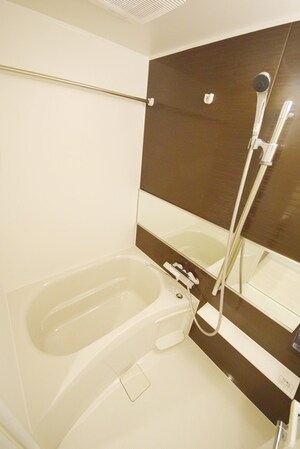 クレストコート志村坂上の物件内観写真